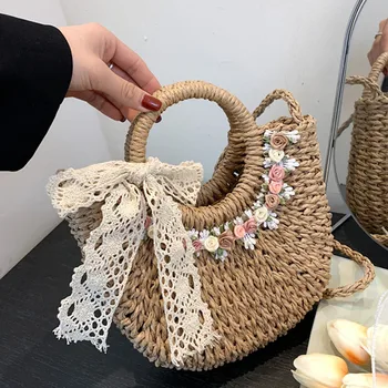 Нова лятна сламена чанта от ръчно изработени дамски плажни плетени дамски чанта с цветя модел във формата на луната, женската чанта през рамо