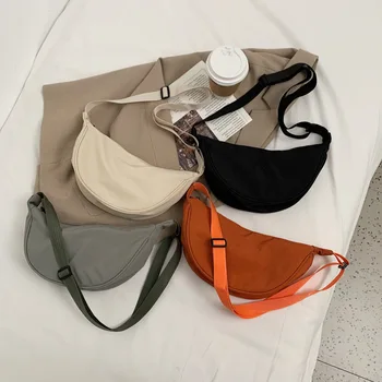 Однотонная нагрудная чанта за жени, по-голямата голям пътна чанта през рамо, жените поясная чанта във формата на полумесец, дамски ежедневни улични скута чанти 2023 г.